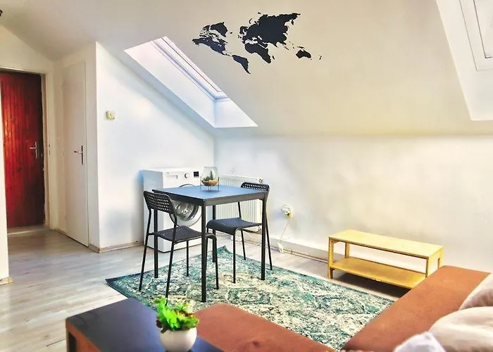 B Private In Center In Δωμάτια σε οικογενειακή κατοικία *